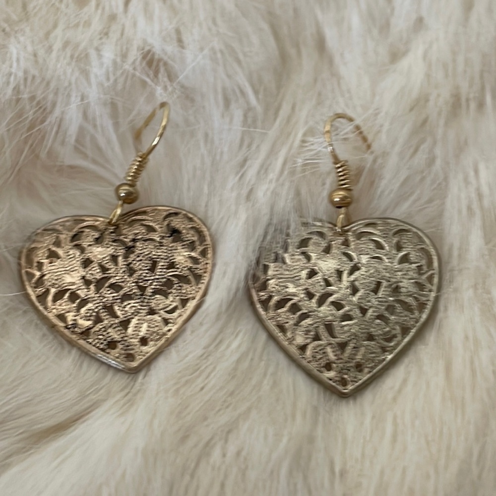 Gold Tone Heart Shaped Dangle Earrings. Valentines Day